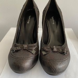 Spring Weigel Brown Heels, US 9, Eur 39